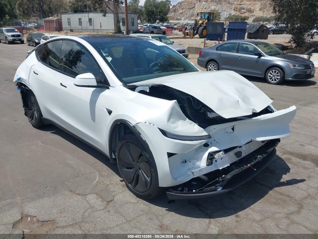 Salvage Tesla Model Y Image