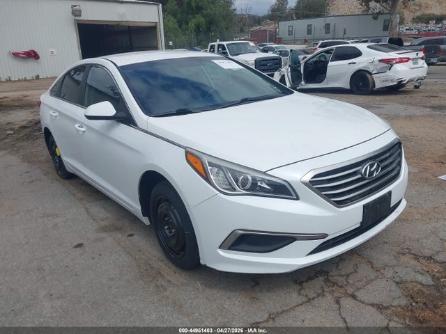 Salvage Hyundai SONATA Image