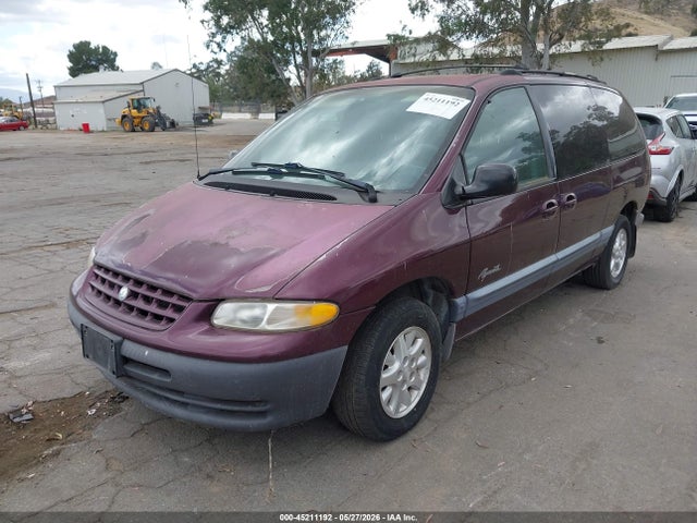 Plymouth Grand Voyager Se