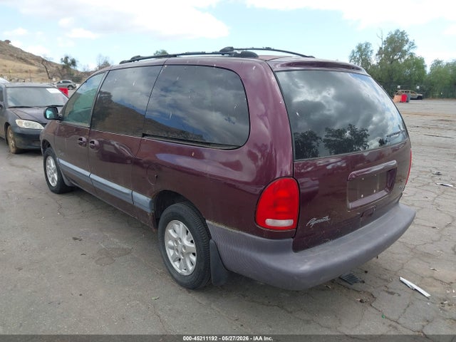Plymouth Grand Voyager Se