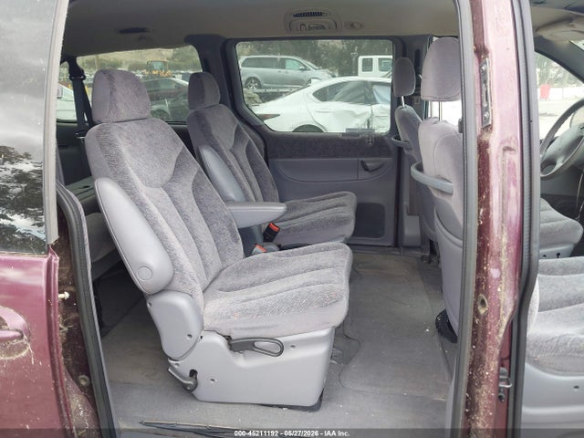 Plymouth Grand Voyager Se