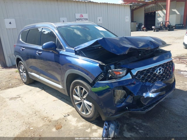 Salvage Hyundai SANTA FE Image