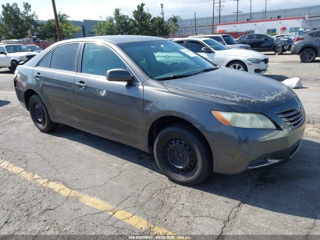 Salvage Toyota Camry Image