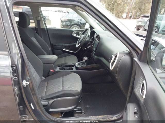 Kia Soul Lx