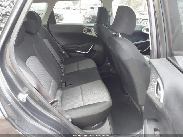 Kia Soul Lx