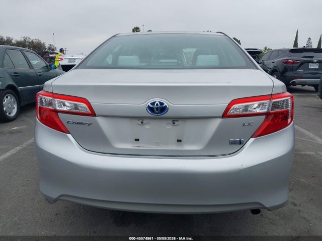 Toyota Camry Le