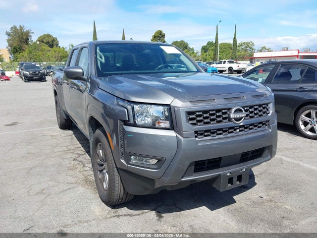 Salvage Nissan Frontier Image