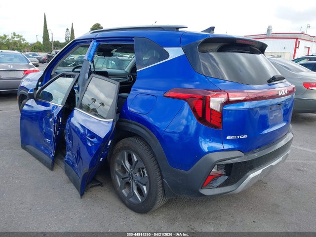 Kia Seltos S