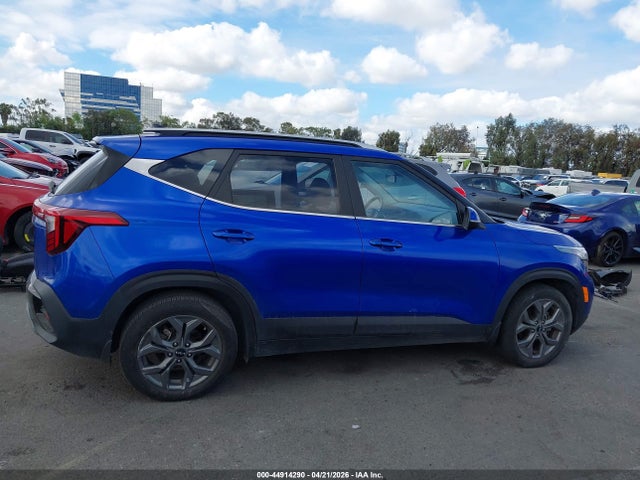 Kia Seltos S