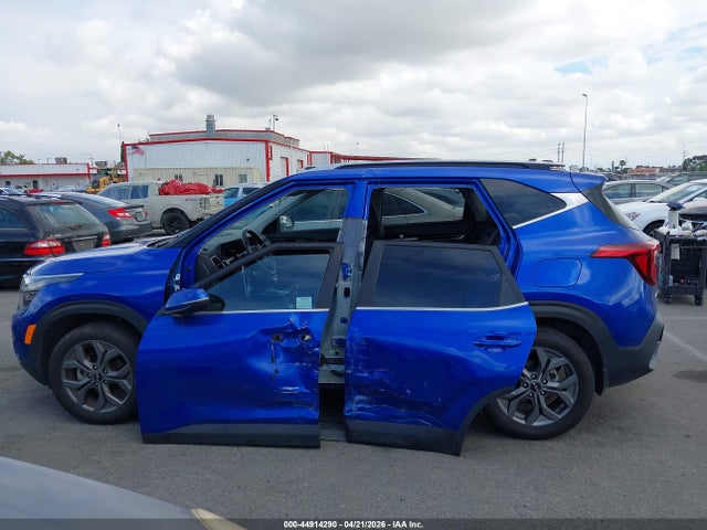 Kia Seltos S