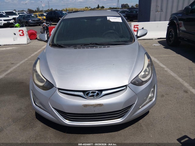Hyundai ELANTRA Se