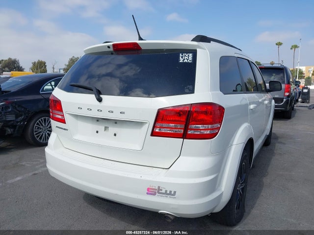 Dodge Journey Se