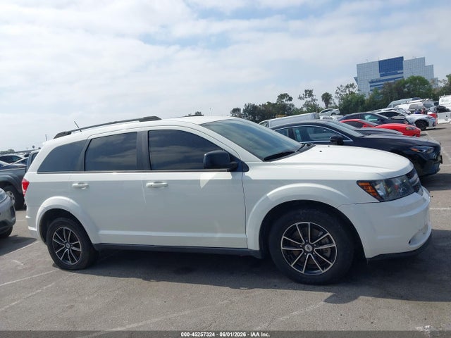 Dodge Journey Se