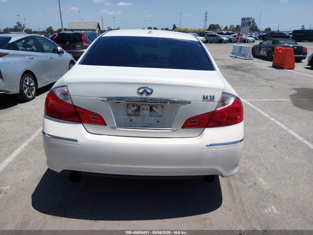 INFINITI M35
