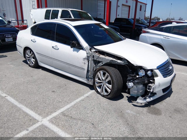 Salvage INFINITI M35 Image