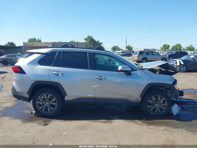 Toyota RAV4 Xle Premium