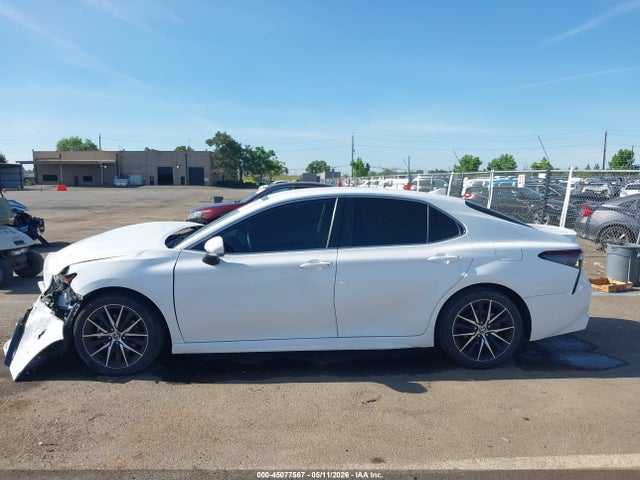 Toyota Camry Se