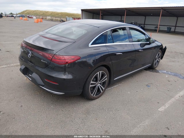 Mercedes-Benz EQE 4matic