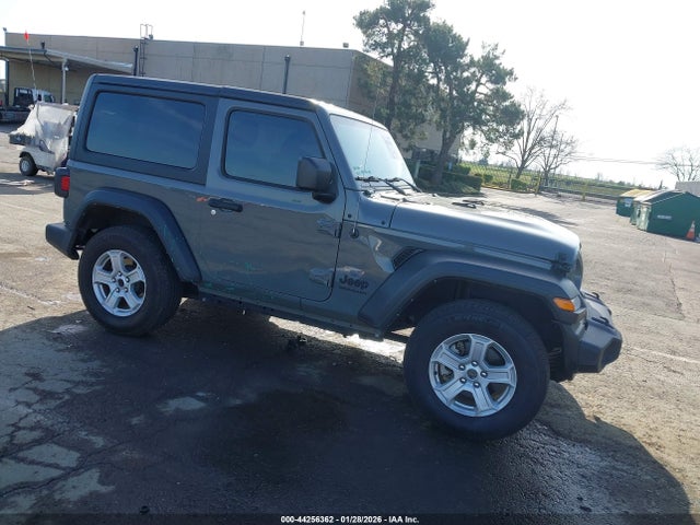 Salvage Jeep Wrangler Image