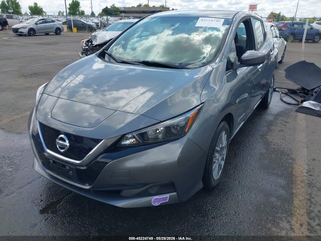 Nissan LEAF S