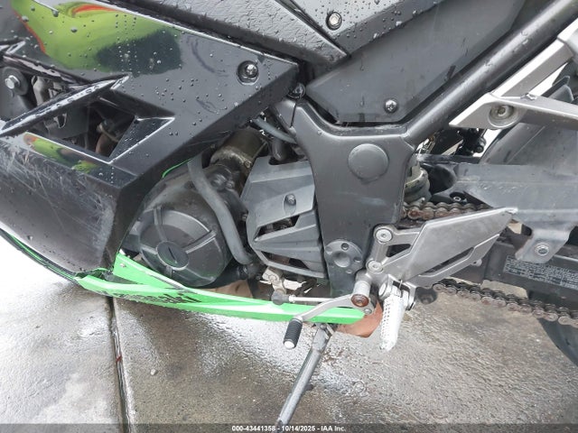 Kawasaki Ex300 A