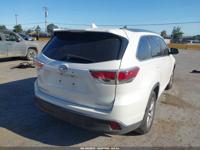 Toyota Highlander Xle V6