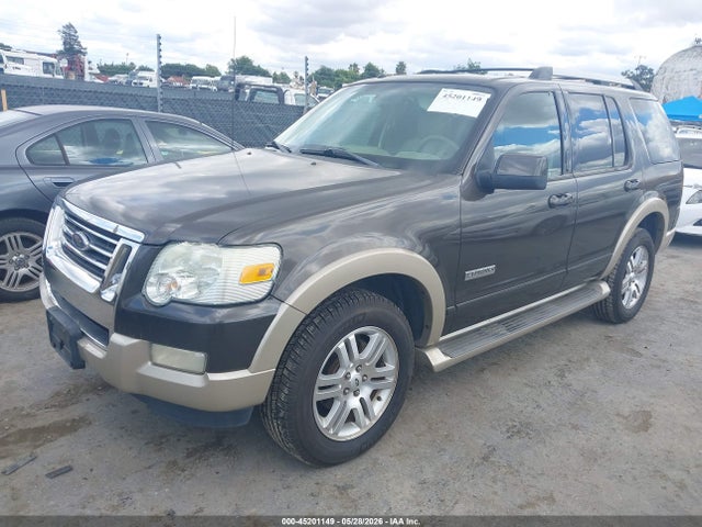 Ford Explorer Eddie Bauer