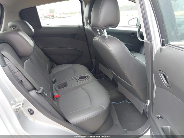 Chevrolet Spark 2lt