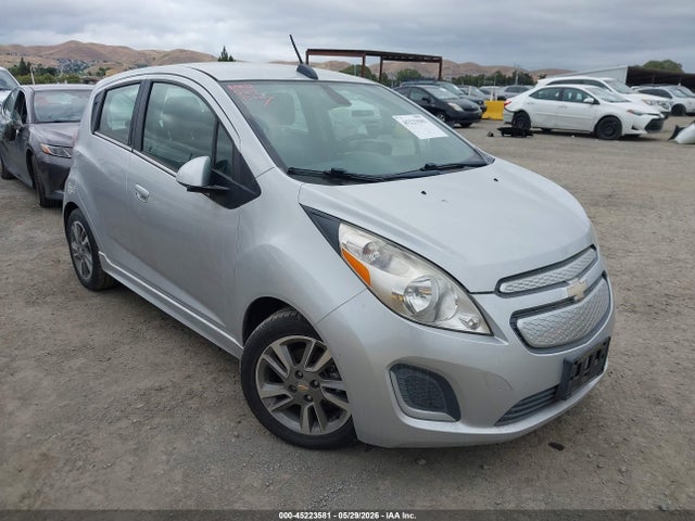 Salvage Chevrolet Spark Image