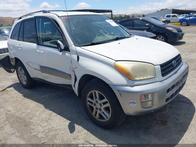 Salvage Toyota RAV4 Image