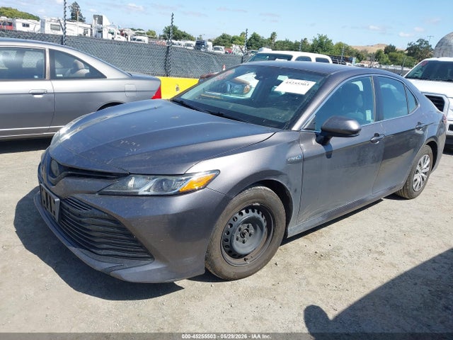 Toyota Camry Le