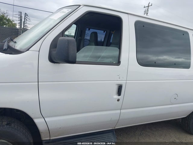 Ford E-150 Xl