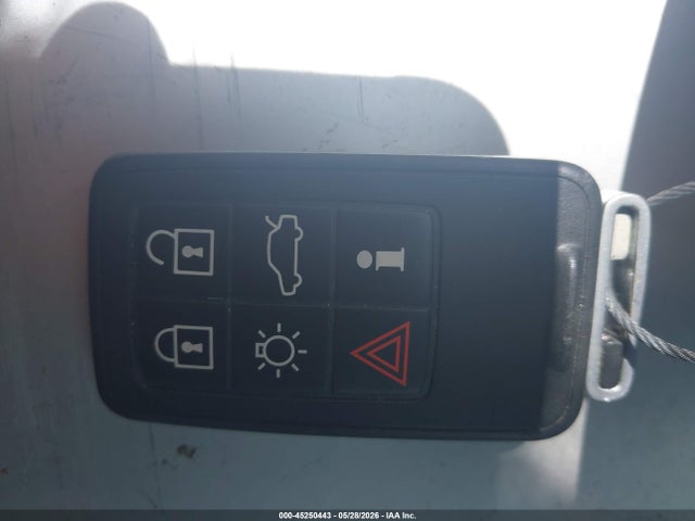 Volvo S60 T5