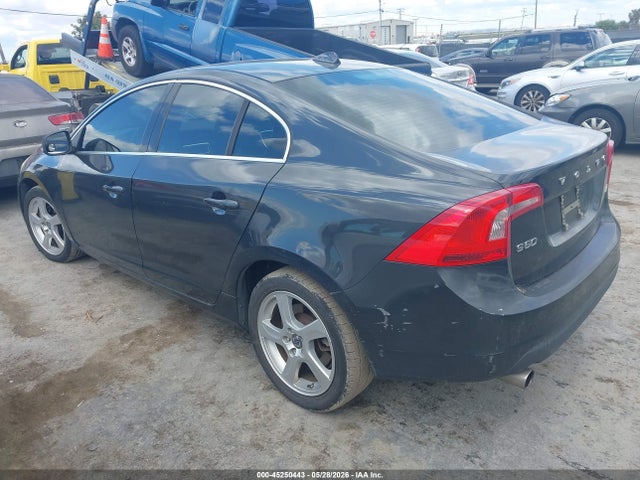 Volvo S60 T5