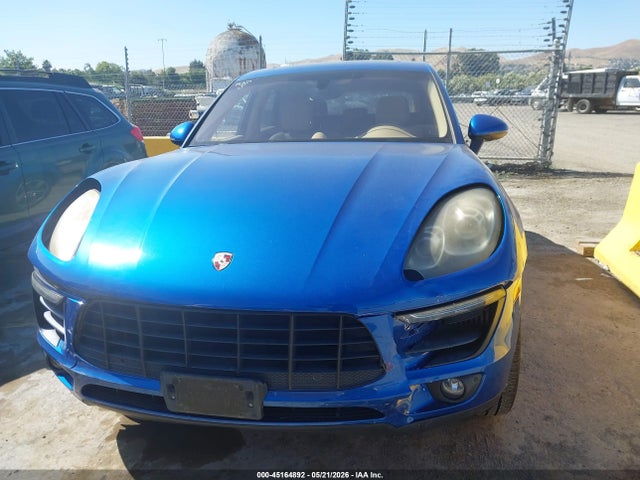 Porsche Macan S