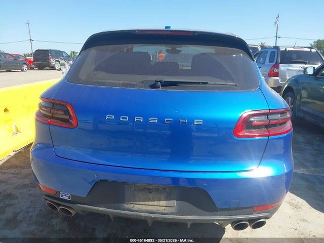 Porsche Macan S