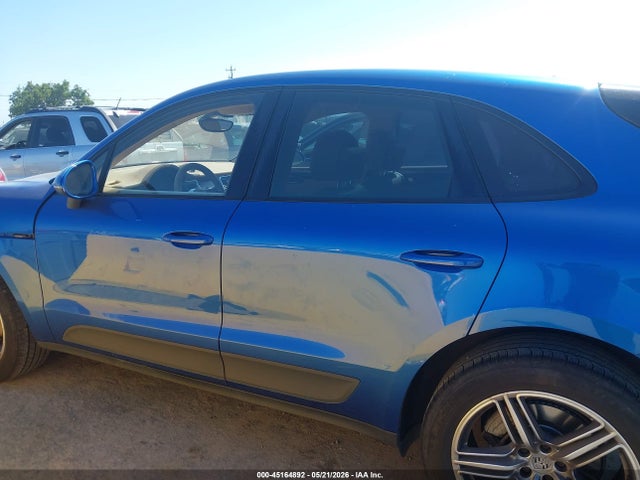 Porsche Macan S