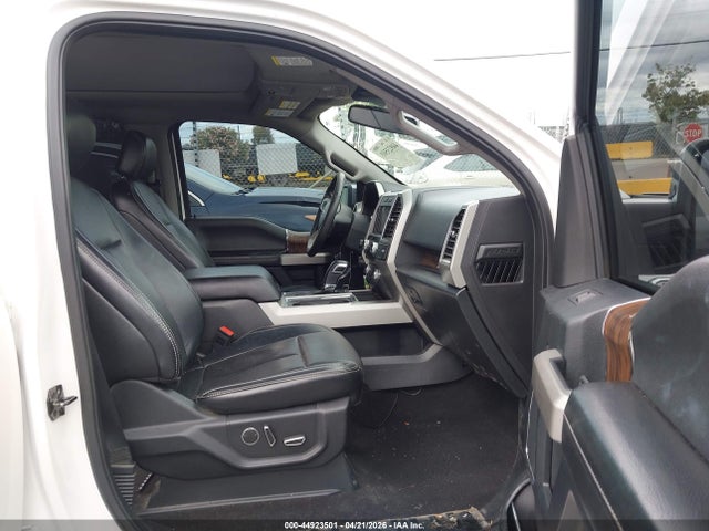 Ford F-150 Lariat