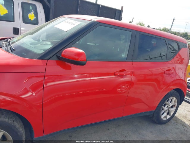 Kia Soul S