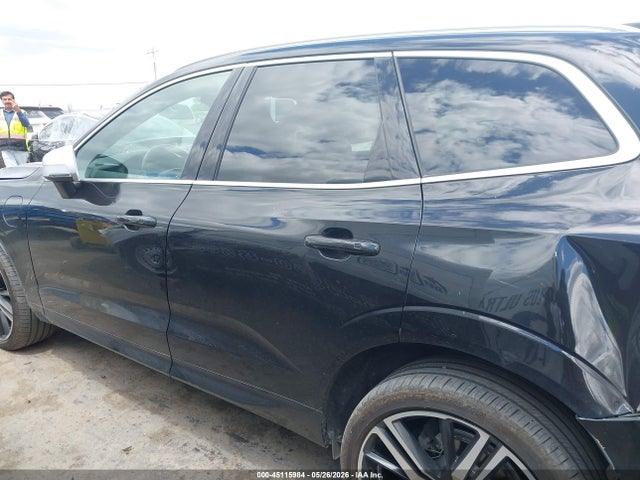 Volvo Xc60 Hybrid T8 R-design
