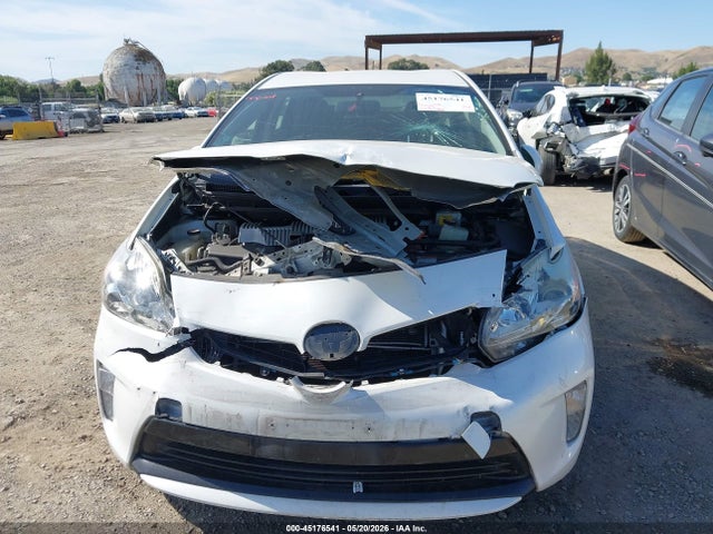 Toyota Prius Three