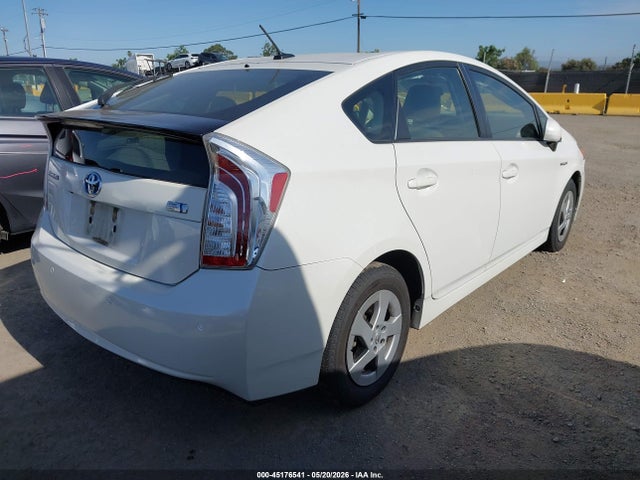 Toyota Prius Three