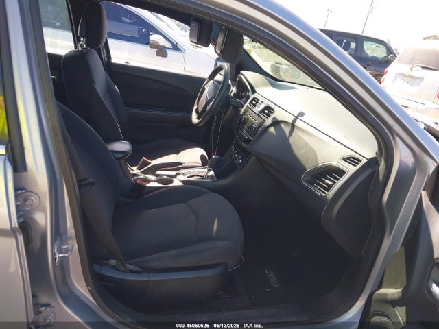 Chrysler 200 Lx