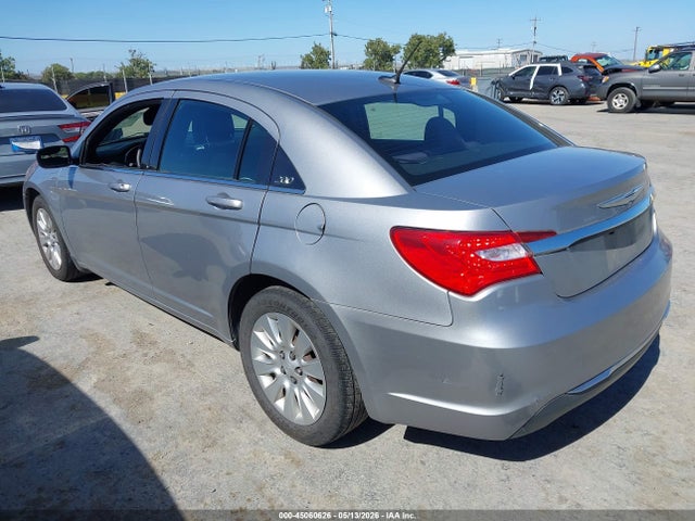 Chrysler 200 Lx
