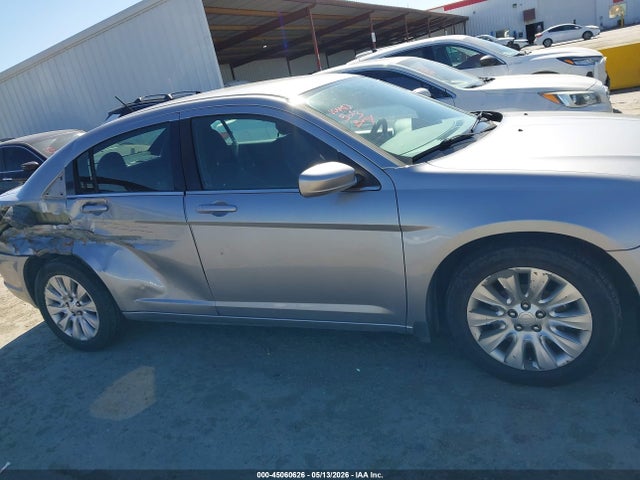 Chrysler 200 Lx