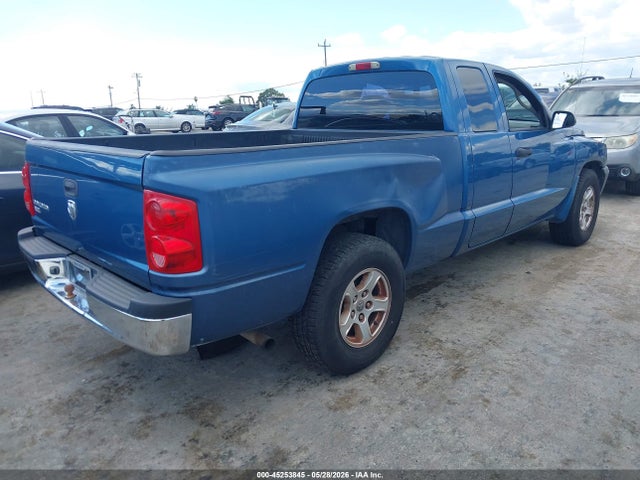 Dodge Dakota Slt