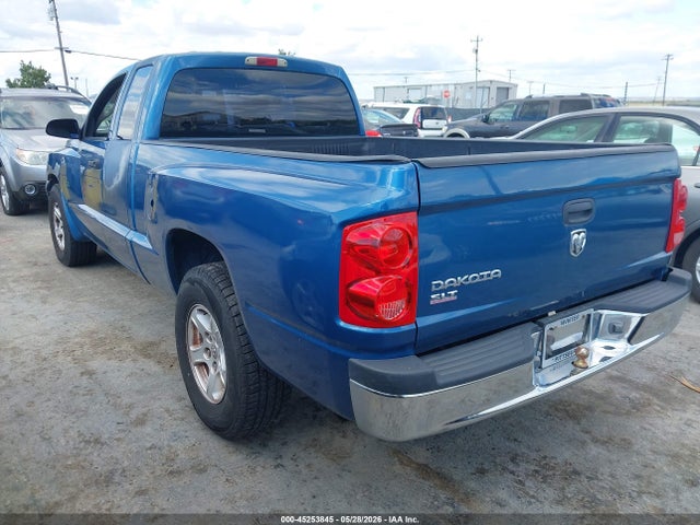 Dodge Dakota Slt
