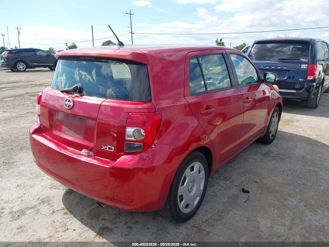 Scion xD