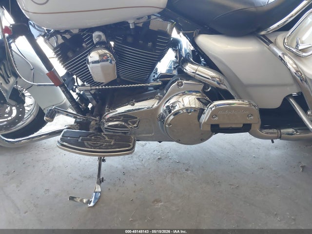 Harley-Davidson Flhr
