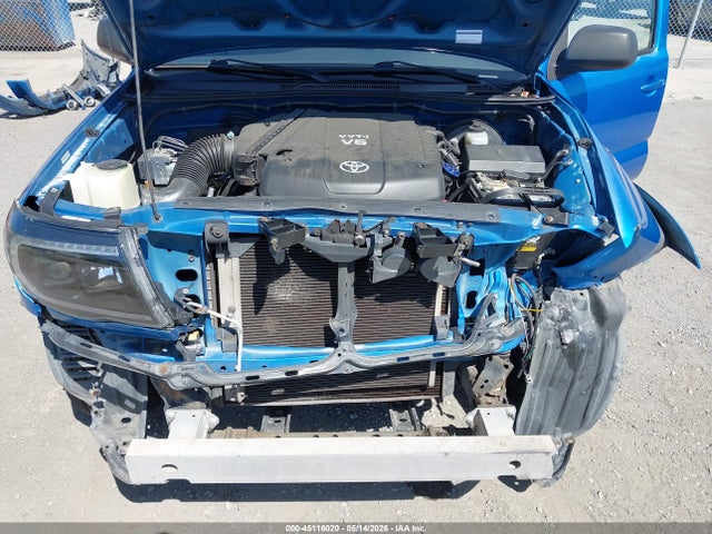 Toyota Tacoma V6